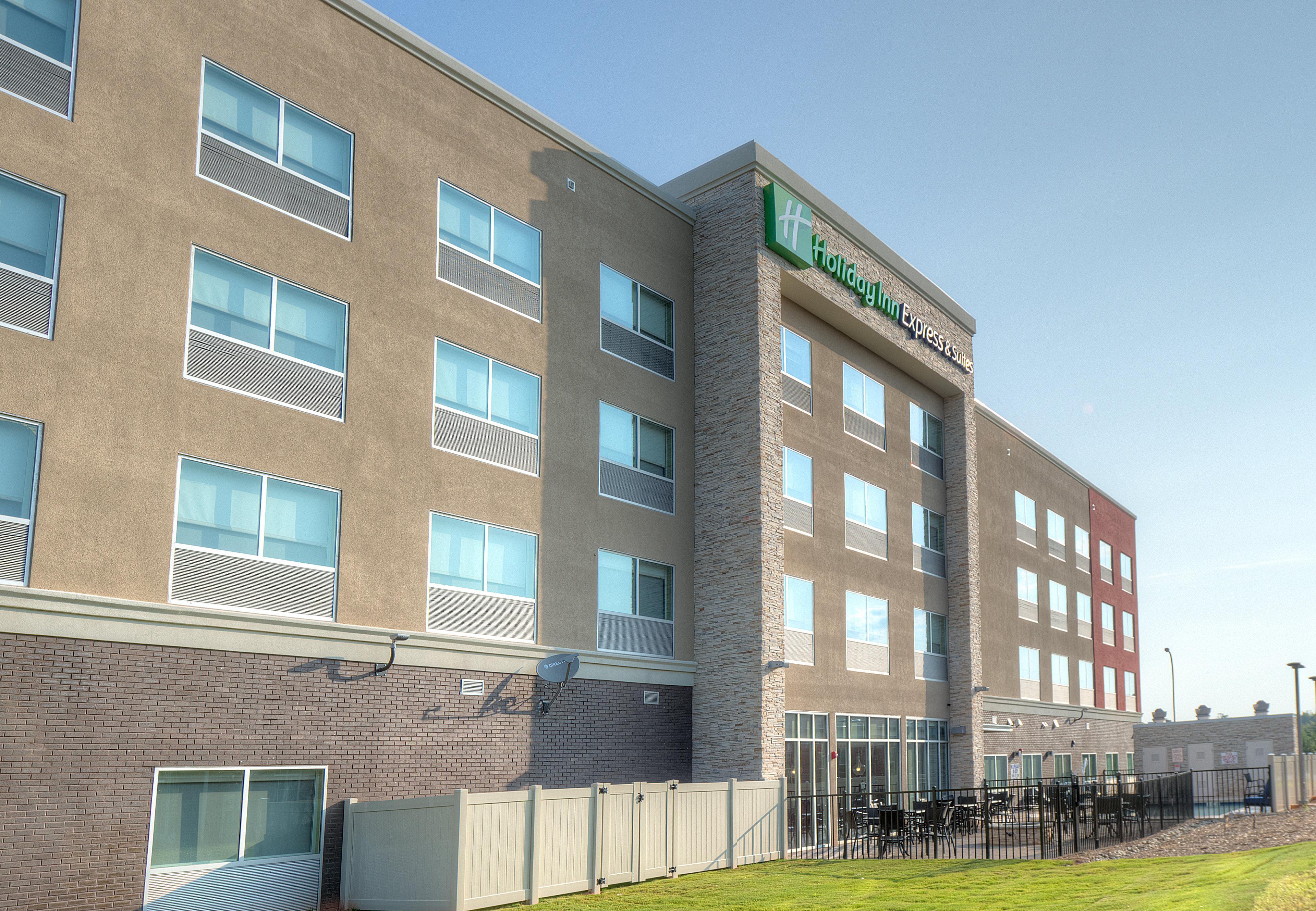 Holiday Inn Express & Suites - Fort Mill By Ihg Exterior photo